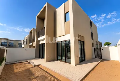 Vacant On Transfer | Upgraded | Close to Amenities