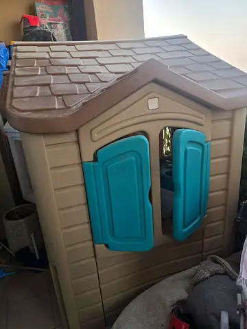 LARGE STEP2 CHILDREN'S PLAYHOUSE DOLL HOUSE OUTDOOR