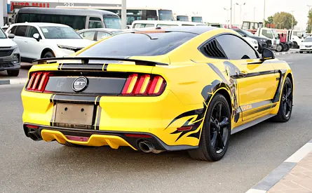 2017 FORD MUSTANG photo 7
