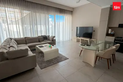 Top Notch Furnishings | Single Row | Book Now