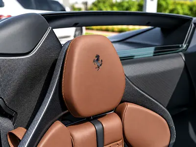 صورة 13 لـ 2023 Ferrari 296 GTS