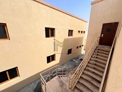 🏢 سكن عمال جاهز للسكن للإيجار – مبنى G+1 يضم 19 غرفة 📍 الصجعة، الشارقة 🔥 جاهز للانتقال | صيانة جيدة | خدمات أساسية مشمولة | مناسب للشركات