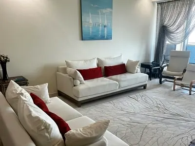 Elegant white 2 x 3-seater sofa set with cushions - very good condition