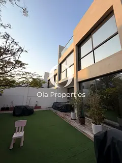 Spacious Corner 5BR Villa | Huge Garden | Premium Villa
