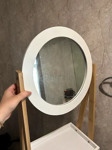 Bathroom stand with mirror