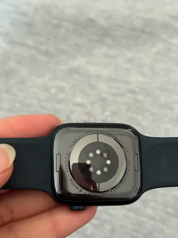 Apple Watch Series 9 - Good Condition, Black Sport Band