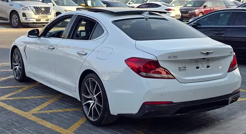 صورة 5 لـ 2021 Genesis G70