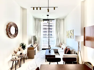 Low floor | Furnished | Vacant