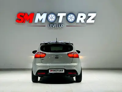 2013 KIA RIO 照片 7