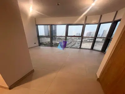 Luxury 3 BR | Furnished | Prime Location
