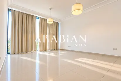 Spacious | Available Oct | Single row
