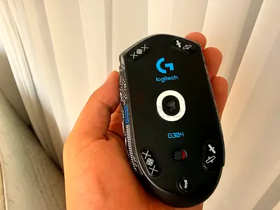 Logitech G304 Wireless Gaming Mouse (Used) - Excellent Condition