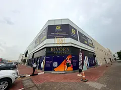 OFFICE WITH SHOWROOM I BIG SPACE I GOOD LOCATION