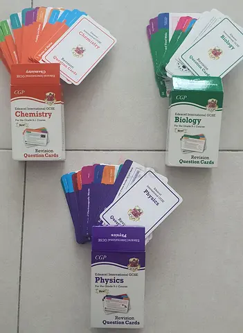 Set of CGP Edexcel IGCSE Revision Question Flashcards - Chemistry, Biology, Physics