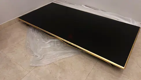 Brand New Black & Gold Dining Table – Never Used