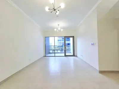 ELEGANT | CLOSED KITCHEN | PRIME LOCATION