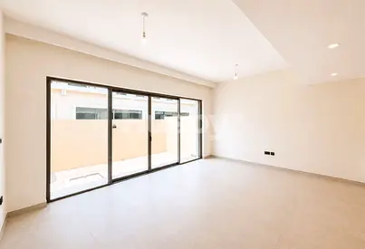 Vacant | Close To Lagoon | Multiple Cheques