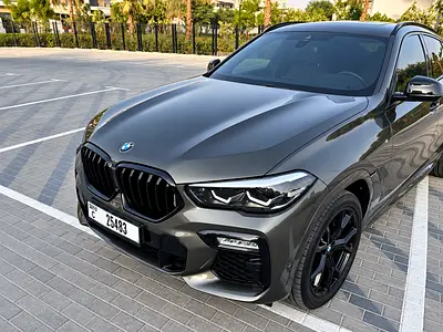 2021 BMW X6 照片 2