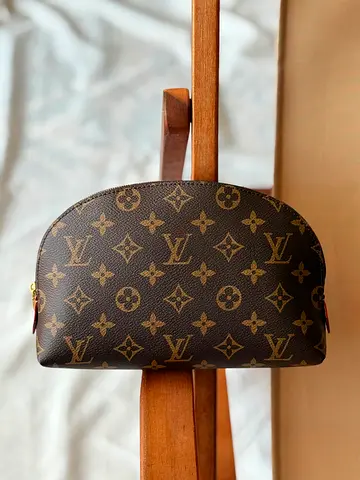 Louis Vuitton Monogram Cosmetic Pouch / Toiletry Bag