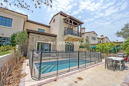 Golf Course View | Upgraded and Extended