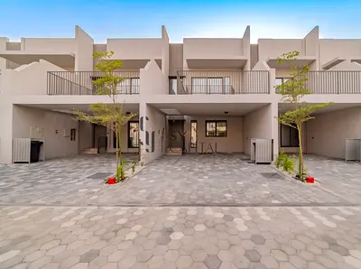Exclusive Community | Vacant | Unfurnished