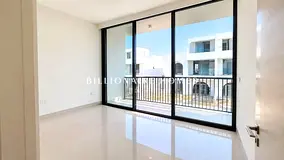 Single Row | Prime Location | Vastu