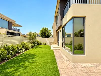 VACANT | PRIME LOCATION | READY TO MOVE