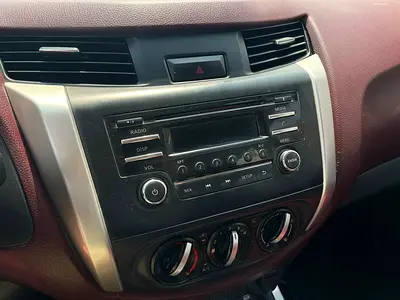 2020 Nissan NAVARA — миниатюра 18