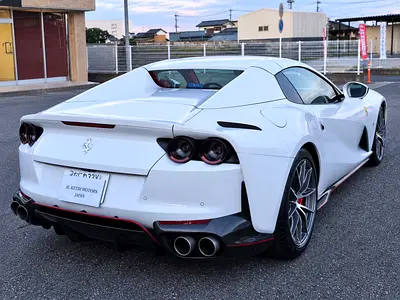صورة 6 لـ 2016 Ferrari 812 GTS