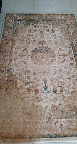 Center carpet