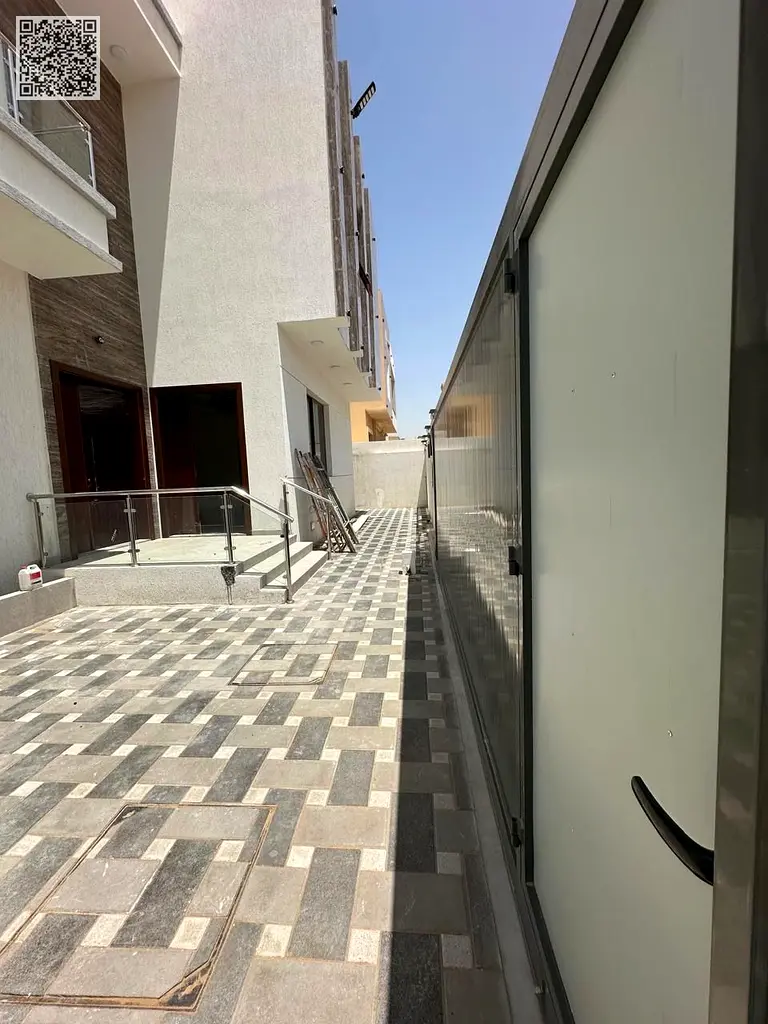 gallery-image