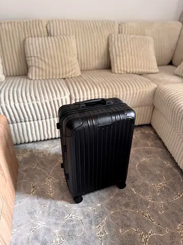 Firts flight with my Rimowa luggage