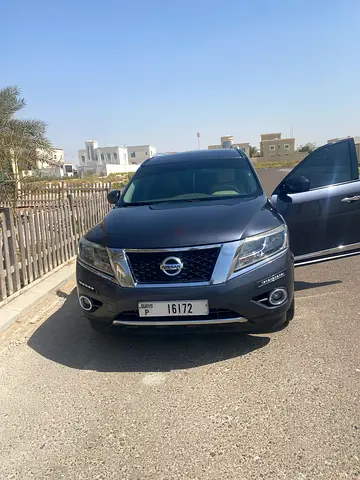 Nissan Pathfinder SV 2014 | GCC Specs | Well Maintained