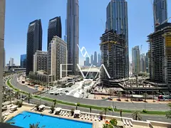 VACANT NOW | OPERA VIEW | CORNER LAYOUT