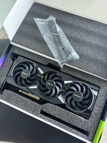 PNY GeForce RTX™ 5070 12GB ARGB OC Triple Fan Graphics Card DLSS 4
