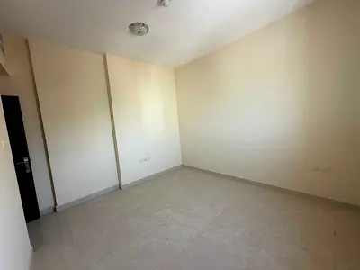 READY TO MOVE 1BHK WITH BATHROOM CENTRAL AC&GAS RENT25k