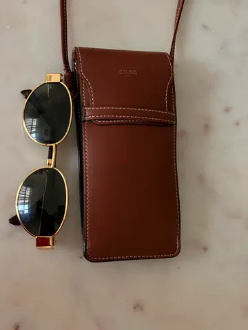 Celine sunglasses original! Gold-frame sunglasses with brown leather case