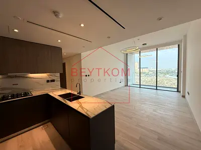 Brand New | Modern Spacious Unit | Prime Location