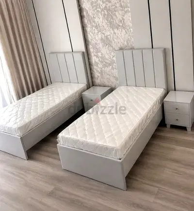 Single velvet bed with madical mattress
