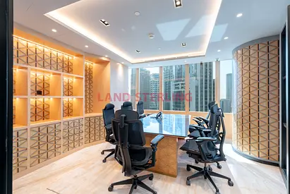 LANDMARK OFFICE | EXECUTIVE FIT-OUT | READY TO OCCUPY