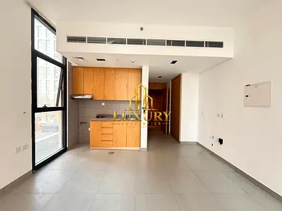 Brand New Studio Apartment with Gym Pool Amenities / 29k 1 Pym