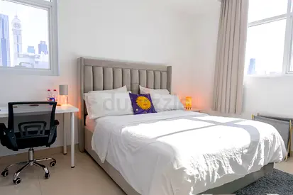Furnished ensuite room | Only two people in the apartment | Jumeirah Garden City
