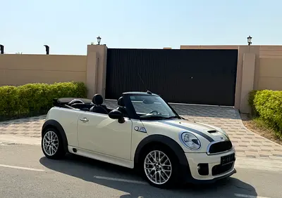 2015 MINI Cooper Cooper S GCC Specs