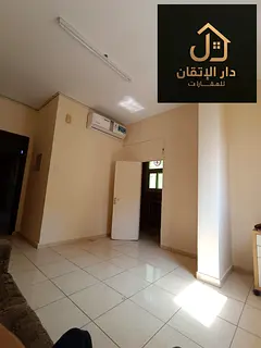 *Studio For Rent in Al Majjarah, Sharjah - AED 15000