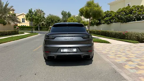 صورة 3 لـ 2021 Porsche CAYENNE