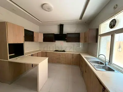 Studio room available alqusais 2
