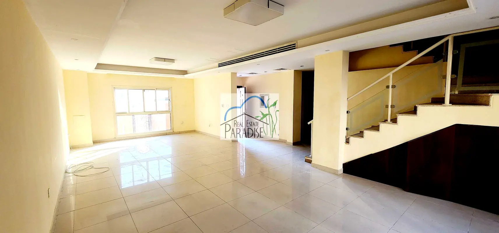 Available Away From Fly zone/Private Entrance/6 Bedroom villa 4 master/TV lounge/Maid Room/shared swimming pool/4 Parking space/Rent in Mirdif