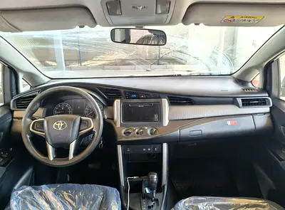صورة 7 لـ 2020 Toyota INNOVA