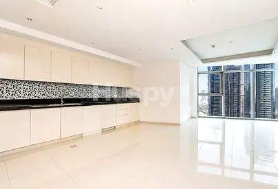 Mid Floor | Vacant | Unfurnished
