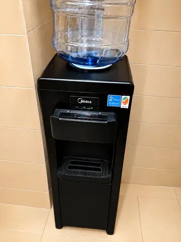 Water dispenser